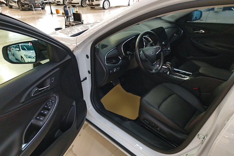 雪佛兰 迈锐宝XL 2023款 Redline 2.0T 锐动版中控内饰20