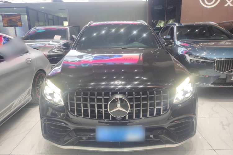 奔驰GLC AMG 2018款 AMG GLC 63 4MATIC+车身外观2