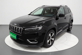 Jeep 自由光 2019款 2.0T 两驱越享版 国V
