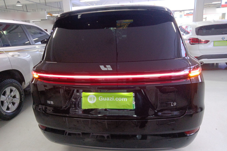 理想汽车 理想L9 2022款 Max车身外观6