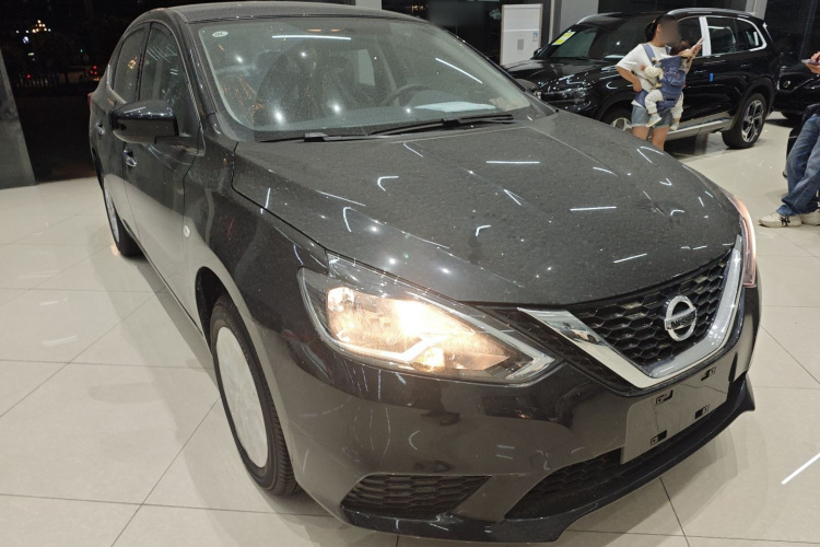 日产 轩逸 2024款 改款三 经典 1.6XE CVT舒适版车身外观6002