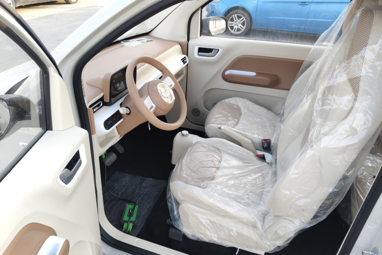 五菱汽车 宏光MINIEV 2024款 第三代 215km 青春版中控内饰20