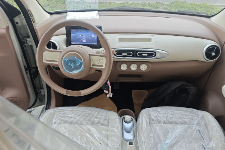 五菱汽车 宏光MINIEV 2025款 四门版 进阶款中控内饰12