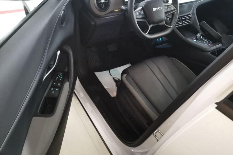 比亚迪 海狮05 DM-i 2025款 DM-i 智驾版 115KM旗舰型中控内饰20
