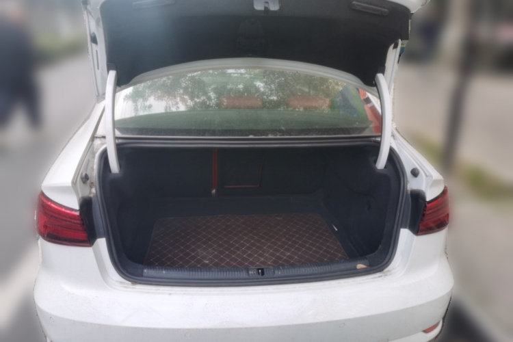 奥迪A3 2020款 Limousine 35 TFSI 进取型 国V中控内饰23