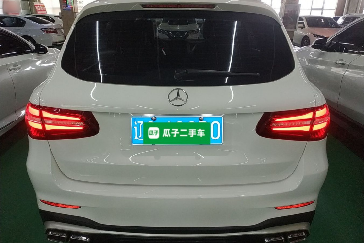 奔驰GLC 2018款 改款 GLC 260 4MATIC 动感型车身外观6