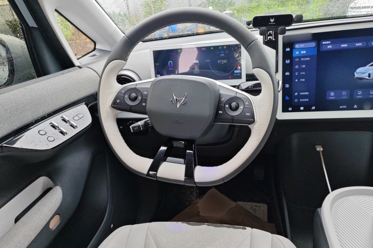 ARCFOX极狐 极狐考拉 2023款 家庭版Pro中控内饰13