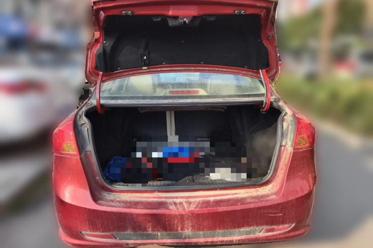 别克 凯越 2015款 1.5L 自动经典型中控内饰23