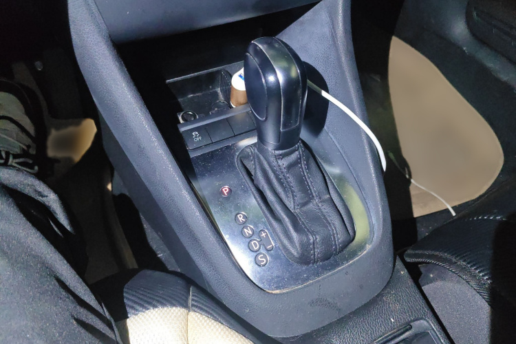 大众 高尔夫 2012款 1.6 自动舒适型局部细节18