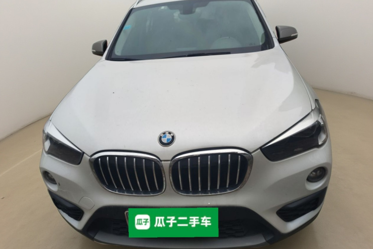 宝马X1 2018款 sDrive18Li 时尚型车身外观2