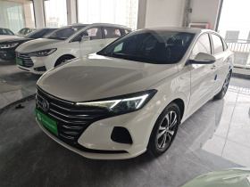 长安 逸动 2021款 PLUS 1.6L GDI CVT豪华型