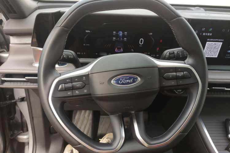 福特 2025款 锐界L 2.0T EcoBoost E混动四驱七座至尊型中控内饰13