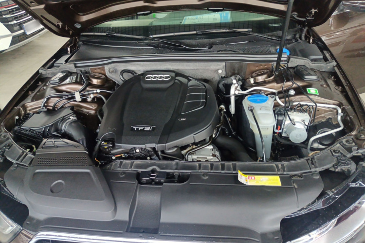 奥迪A4L 2016款 35 TFSI 典藏版 自动标准型局部细节24
