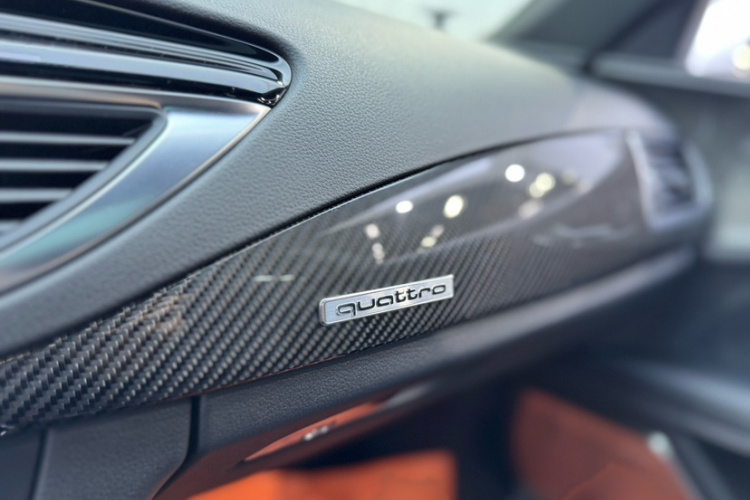 奥迪RS 7 2016款 RS 7 4.0T Sportback中控内饰7004