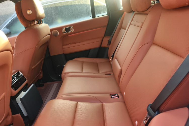 理想汽车 理想L6 2024款 Max中控内饰7004