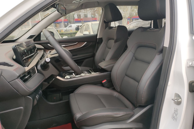 星途追风 2020款 乘风破浪版 1.5T CVT星睿版局部细节19