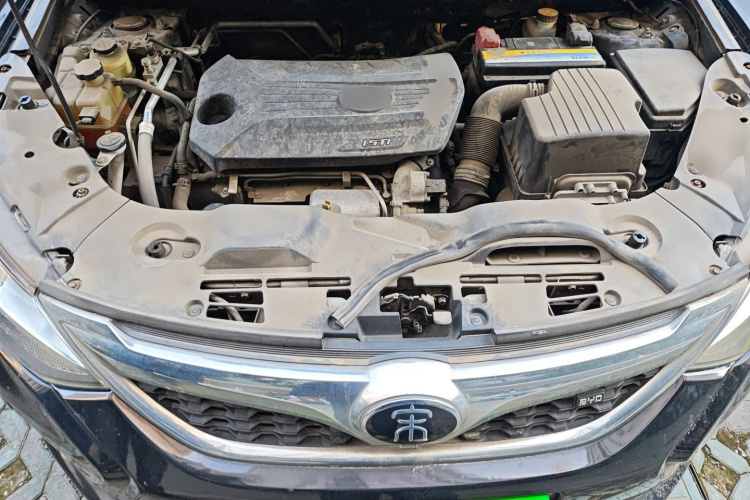 比亚迪 宋 2017款 盖世升级版 1.5TID 自动豪雅型局部细节24