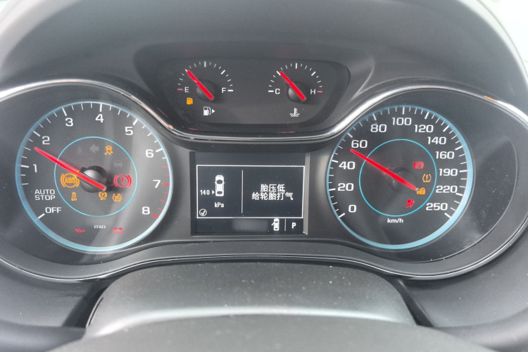 雪佛兰 科鲁兹 2018款 320 自动先锋天窗版局部细节14