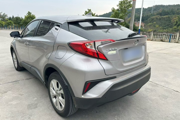 丰田 奕泽IZOA 2022款 2.0L 奕行版车身外观6005