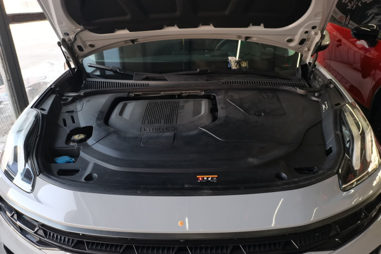 领克06 EM-P 2022款 PHEV 84KM续航版 Pro局部细节24