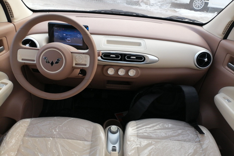 五菱汽车 宏光MINIEV 2025款 四门版 进阶款中控内饰12