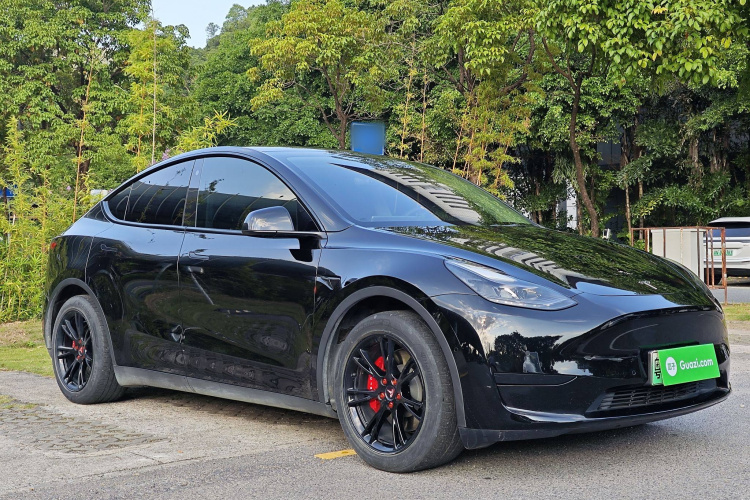 特斯拉 Model Y 2022款 后轮驱动版车身外观6002