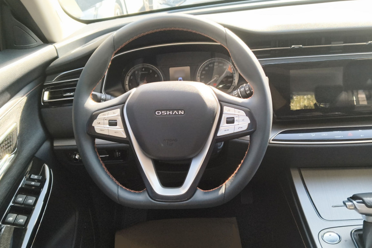 长安欧尚X7 2020款 1.5T 自动尊享型中控内饰13