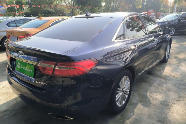 福特 金牛座 2017款 EcoBoost 245 时尚型车身外观7