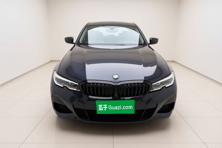 宝马3系 2021款 改款 320Li M运动套装车身外观2