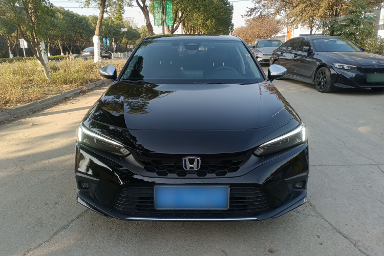 本田 思域 2023款 HATCHBACK 2.0L e:HEV 极曜版车身外观2