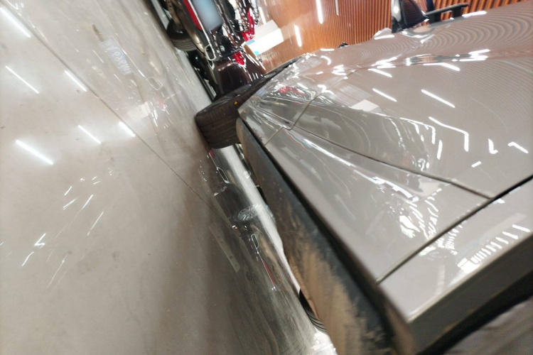 理想汽车 理想L9 2022款 Max局部细节9002