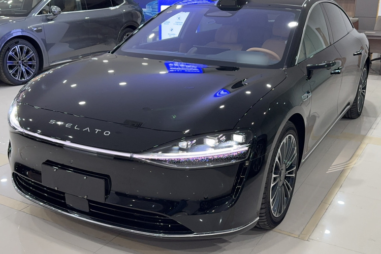 鸿蒙智行 享界S9 2024款 纯电 Ultra 四驱旗舰版车身外观1