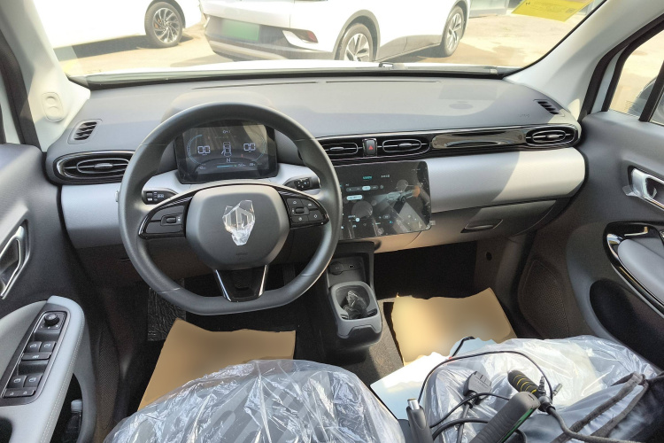 零跑汽车 零跑T03 2024款 200轻享版中控内饰12