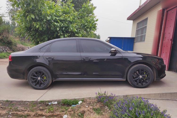 大众 帕萨特 2017款 330TSI DSG尊荣版车身外观6002