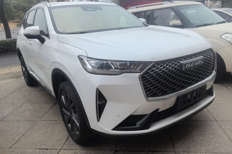 哈弗H6 2021款 第三代 1.5T 自动两驱Supreme车身外观3