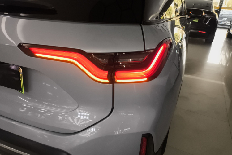 蔚来ES6 2020款 610KM 签名版车身外观6006