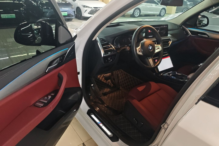 宝马iX3 2024款 创领型中控内饰20