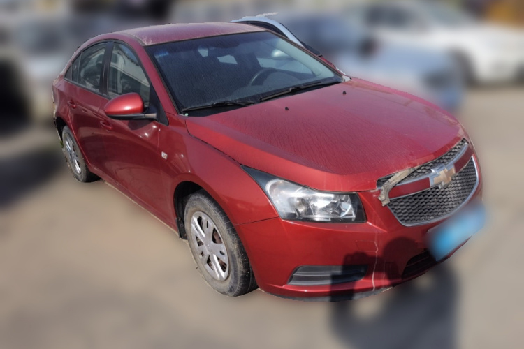 雪佛兰 科鲁兹 2013款 1.6L SL MT车身外观3