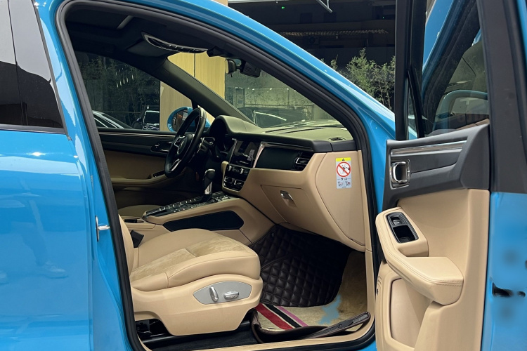 保时捷 2018款 Macan 2.0T车身外观6006