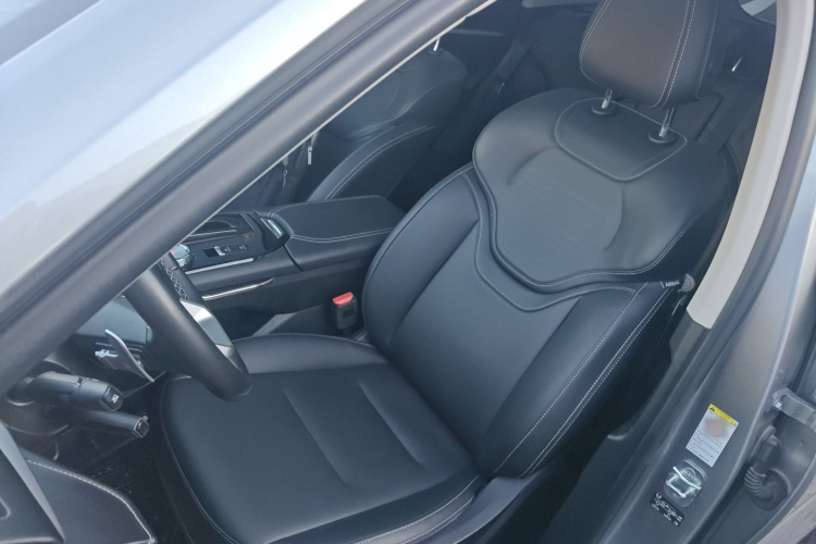 哈弗H6 2021款 第三代 2.0T 自动四驱Max局部细节19