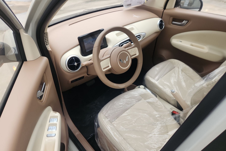 五菱汽车 宏光MINIEV 2025款 四门版 进阶款中控内饰20