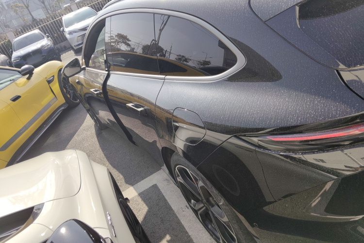 蔚来ET5T 2023款 75kWh Touring车身外观4