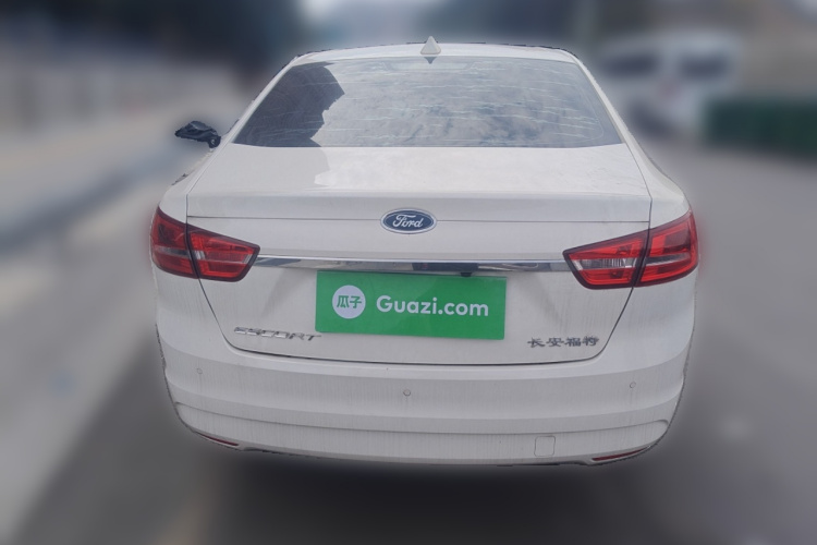 福特 福睿斯 2015款 1.5L 自动时尚型车身外观6004