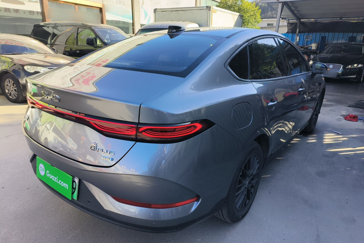 比亚迪 秦PLUS 2025款 EV 智驾版 420KM领先型车身外观7