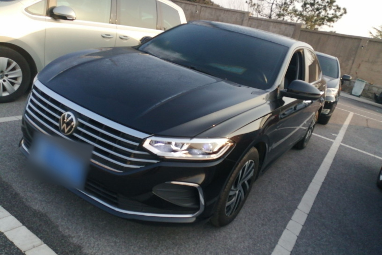 大众 朗逸 2023款 1.5L 自动满逸版车身外观6003