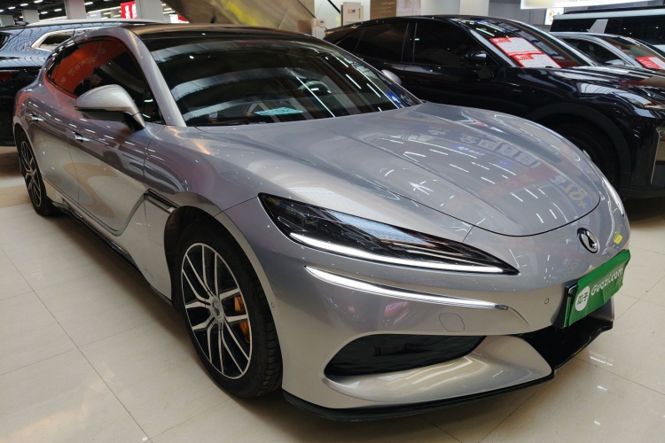 腾势Z9GT 2024款 630四驱Pro版车身外观6002