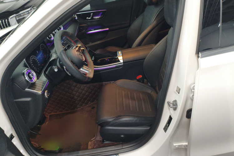 奔驰C级 2022款 改款 C 260 L 运动版局部细节19