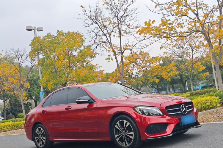 奔驰C级 2018款 C 200 运动版车身外观6002