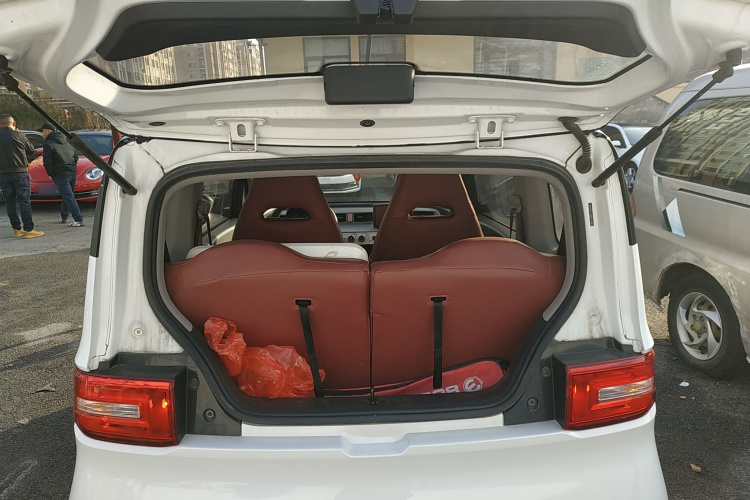 五菱汽车 宏光MINIEV 2020款 自在款 磷酸铁锂机舱底盘23