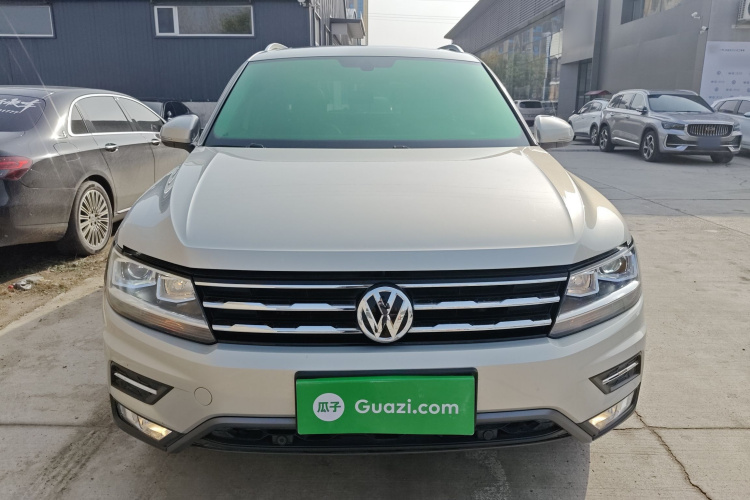 大众 途观L 2020款 330TSI 自动两驱智动豪华版 国VI车身外观6001